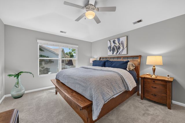 12 Foxglove Court, Bolingbrook, IL 60440