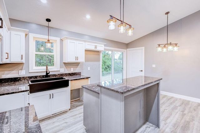 228 E Walnut Street, Danville, OH 43014