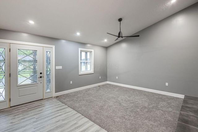 228 E Walnut Street, Danville, OH 43014