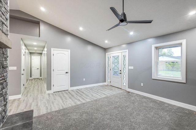 228 E Walnut Street, Danville, OH 43014