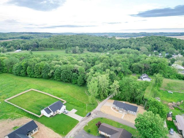 228 E Walnut Street, Danville, OH 43014