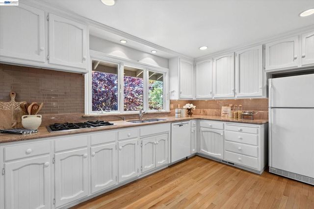 25 Pulido Ct, Danville, CA 94526