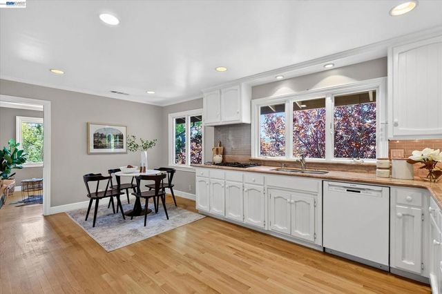 25 Pulido Ct, Danville, CA 94526