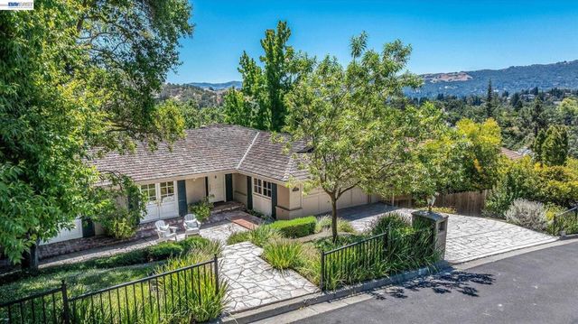 25 Pulido Ct, Danville, CA 94526