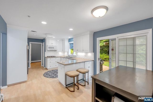 78 Urban Club Road, Wayne, NJ 07470