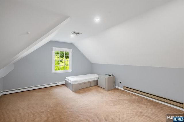 78 Urban Club Road, Wayne, NJ 07470