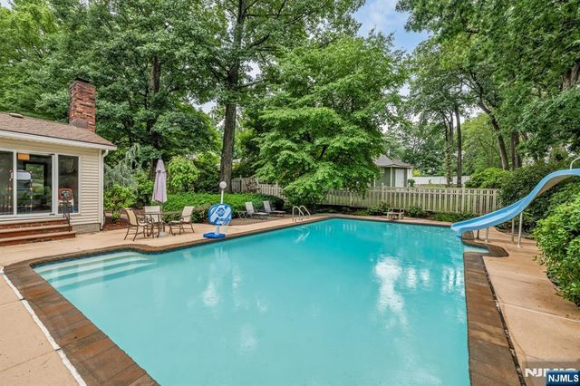 78 Urban Club Road, Wayne, NJ 07470