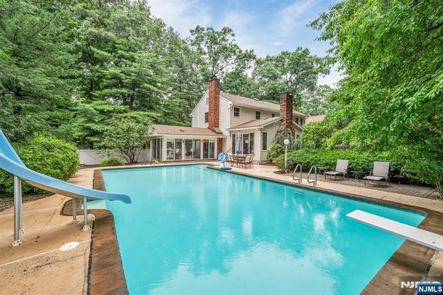 78 Urban Club Road, Wayne, NJ 07470