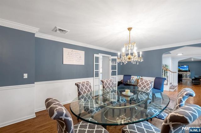 78 Urban Club Road, Wayne, NJ 07470