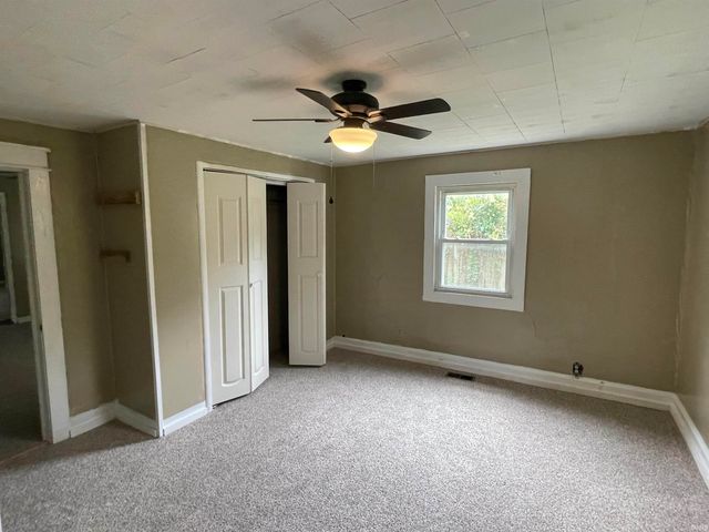 220 N Adams Street, Bloomington, IN 47404