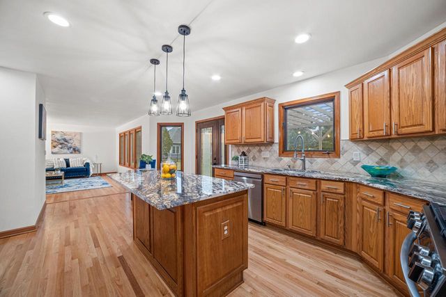 3504 Canada Goose CROSSING, Racine, WI 53403