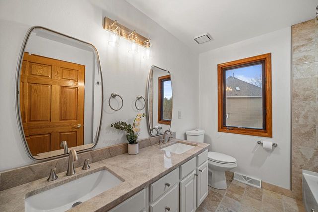 3504 Canada Goose CROSSING, Racine, WI 53403