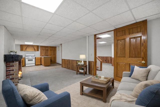 3504 Canada Goose CROSSING, Racine, WI 53403