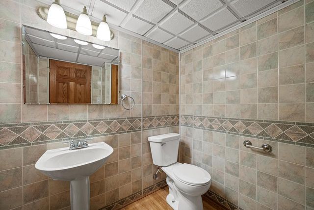 3504 Canada Goose CROSSING, Racine, WI 53403