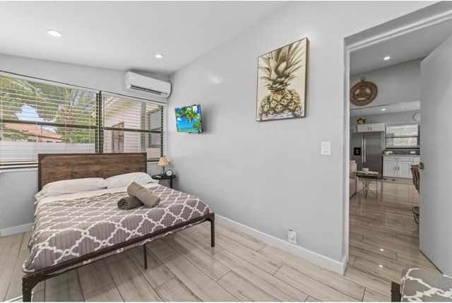 371 Kentucky Avenue, Fort Lauderdale, FL 33312
