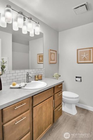 8305 214th Place SW, Edmonds, WA 98026