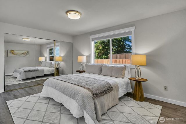 8305 214th Place SW, Edmonds, WA 98026