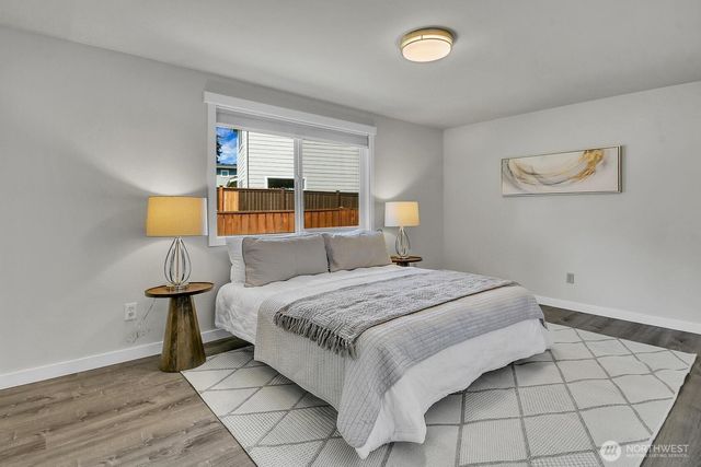 8305 214th Place SW, Edmonds, WA 98026