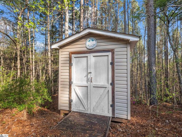 940 Hugh Champion Road, Tryon, NC 28782