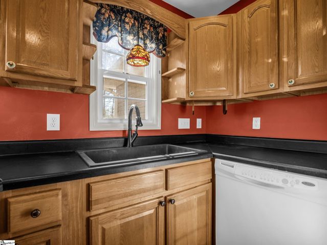 940 Hugh Champion Road, Tryon, NC 28782