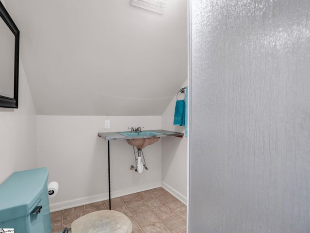 940 Hugh Champion Road, Tryon, NC 28782