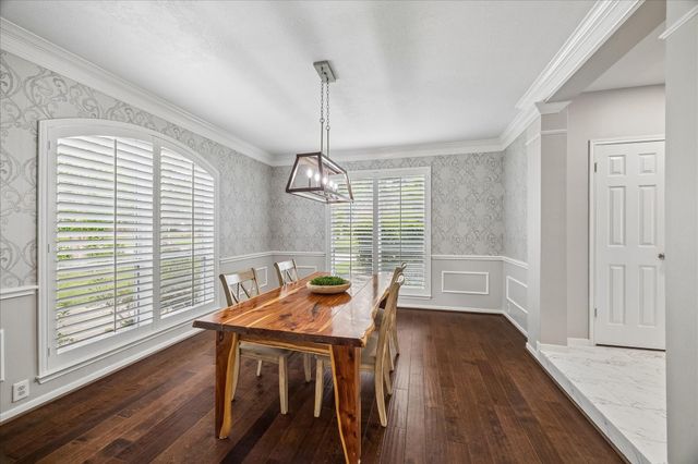 4410 Pine Breeze Drive, Kingwood, TX 77345