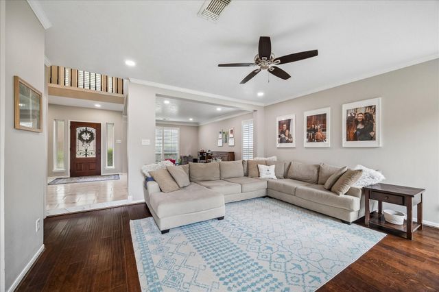 4410 Pine Breeze Drive, Kingwood, TX 77345