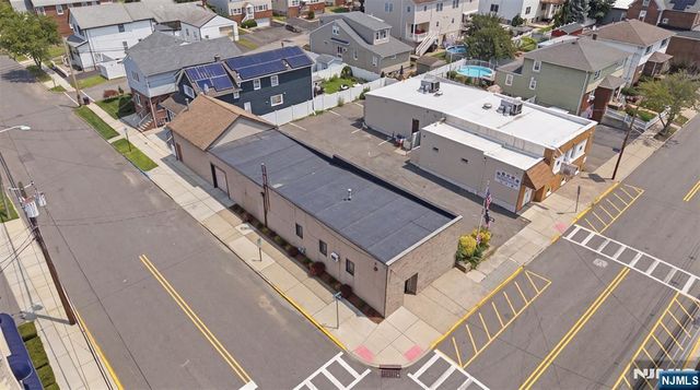 521 Valley Brook Avenue, Lyndhurst, NJ 07071