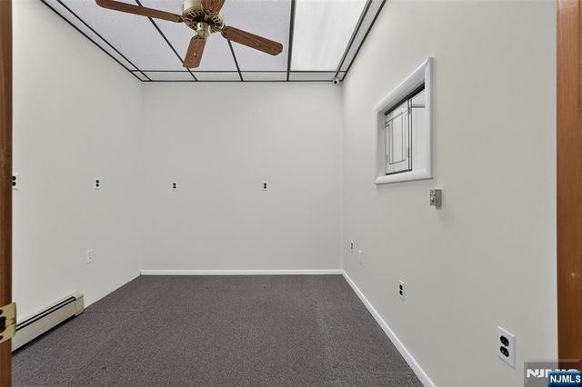 521 Valley Brook Avenue, Lyndhurst, NJ 07071