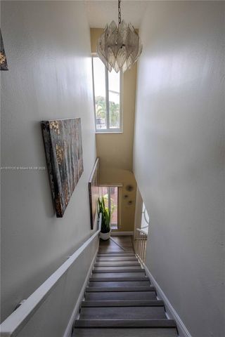 2435 SW 11th St 9-B, Miami, FL 33135