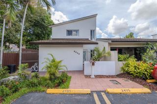 2435 SW 11th St 9-B, Miami, FL 33135