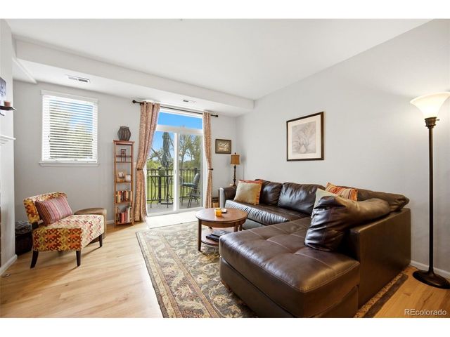 2945 W Riverwalk Cir A, Littleton, CO 80123
