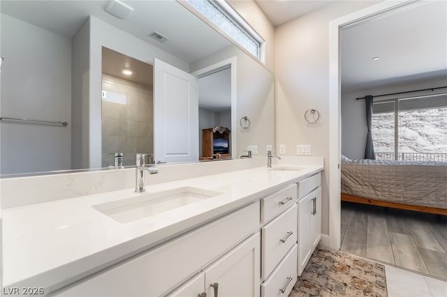 76 Crimson Cactus Avenue, Henderson, NV 89011