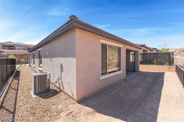 76 Crimson Cactus Avenue, Henderson, NV 89011