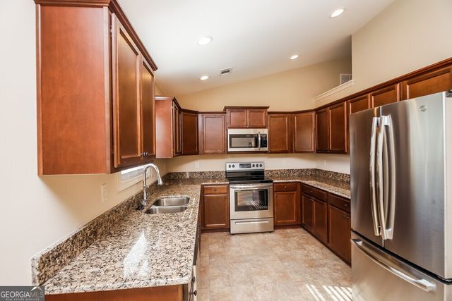 981 West Avenue, Dallas, GA 30157