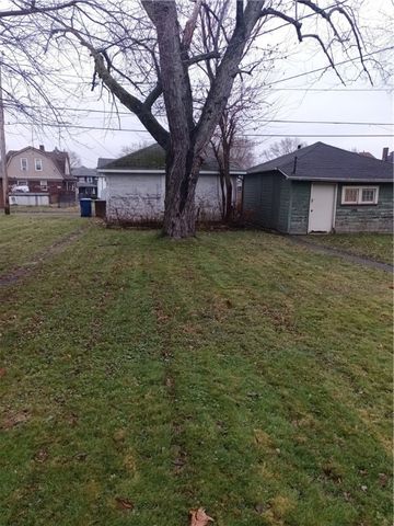 269 Baldwin Ave, Sharon, PA 16146