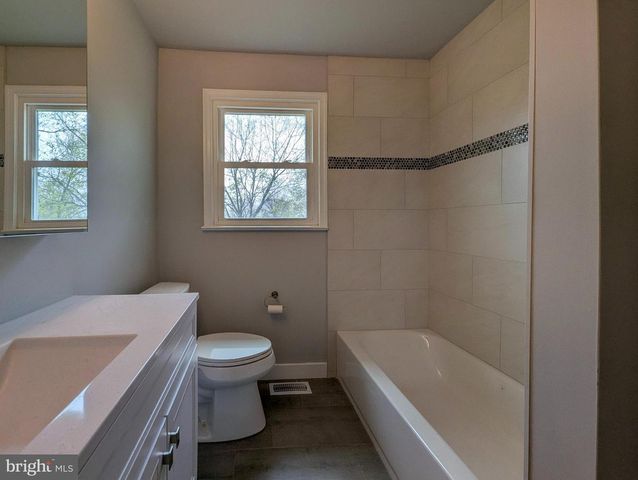 1583 YEAKEL WAY, Lansdale, PA 19446