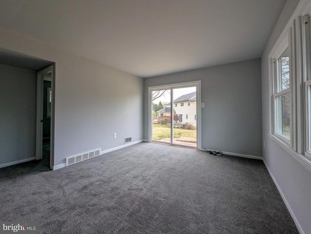 1583 YEAKEL WAY, Lansdale, PA 19446