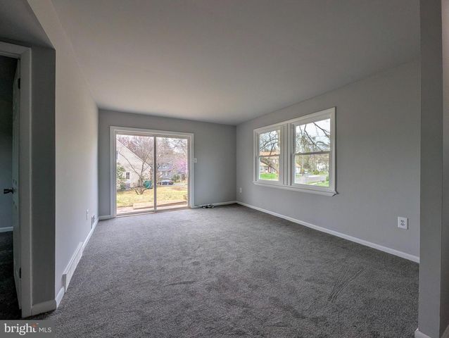 1583 YEAKEL WAY, Lansdale, PA 19446