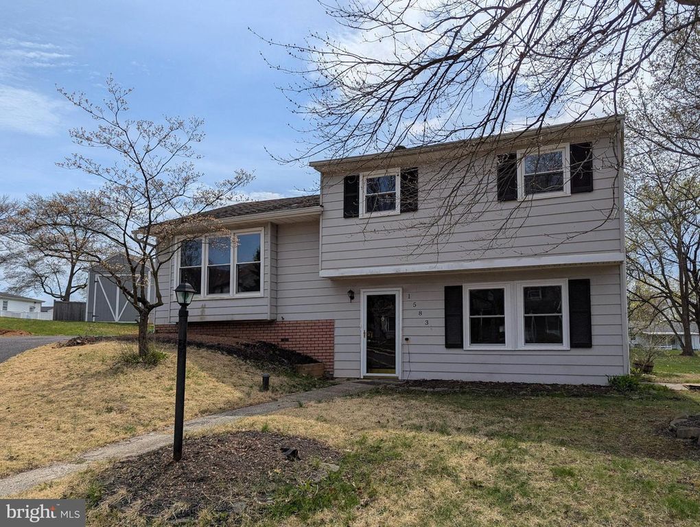 1583 YEAKEL WAY, Lansdale, PA 19446