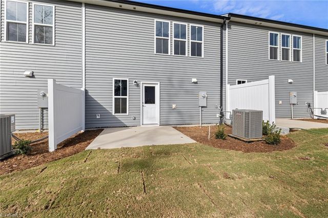 1022 Poets Walk Road, Whitsett, NC 27377