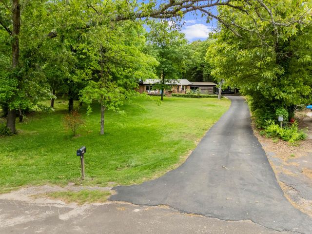 210 CR 3495, Hawkins, TX 75765