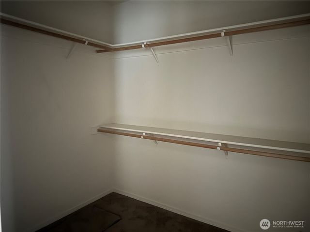 720 S Lakeland Drive, Moses Lake, WA 98837