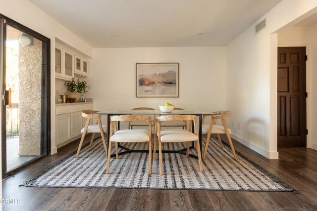 606 Vallejo Villas Street, Los Angeles, CA 90042