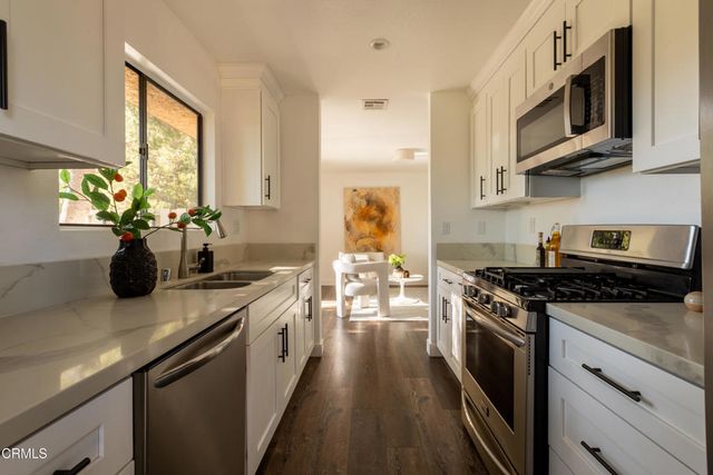 606 Vallejo Villas Street, Los Angeles, CA 90042