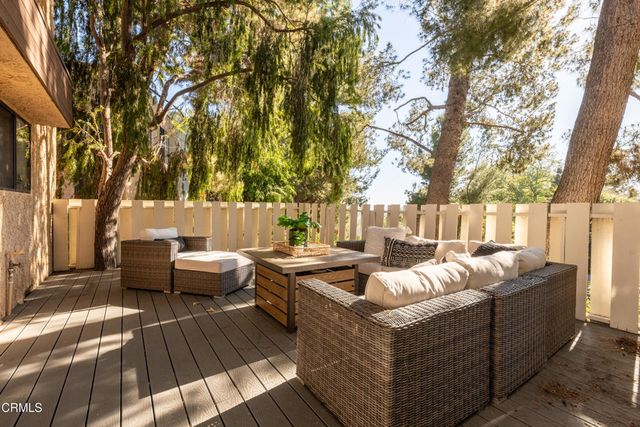 606 Vallejo Villas Street, Los Angeles, CA 90042