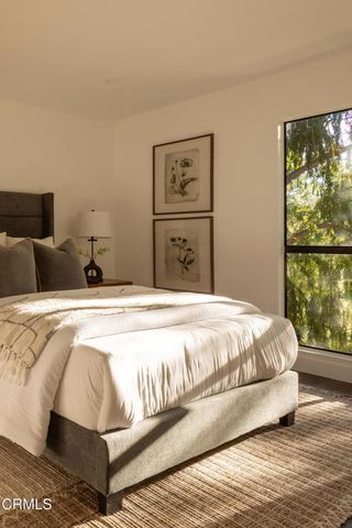 606 Vallejo Villas Street, Los Angeles, CA 90042