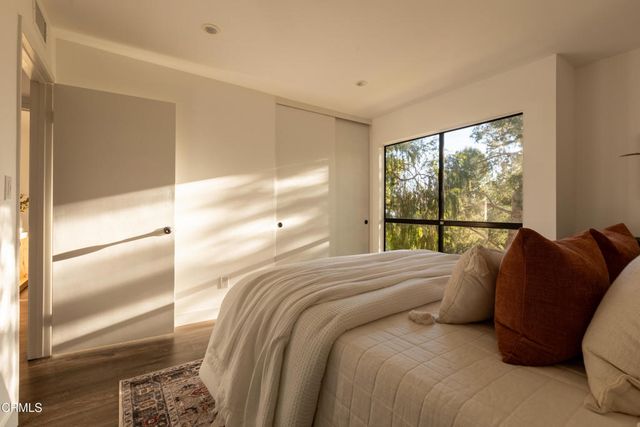 606 Vallejo Villas Street, Los Angeles, CA 90042