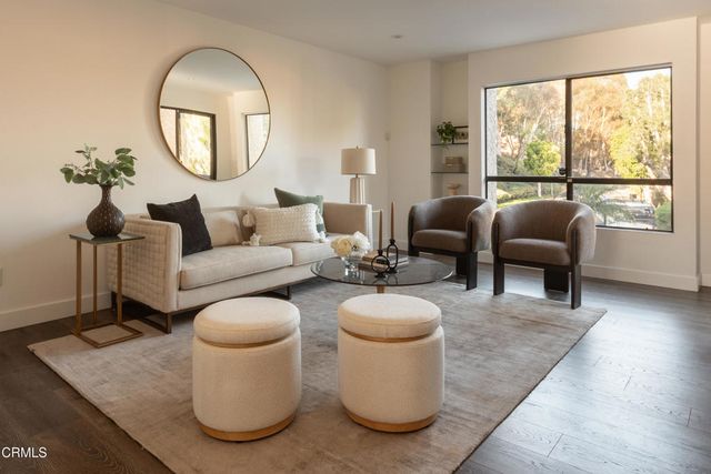 606 Vallejo Villas Street, Los Angeles, CA 90042