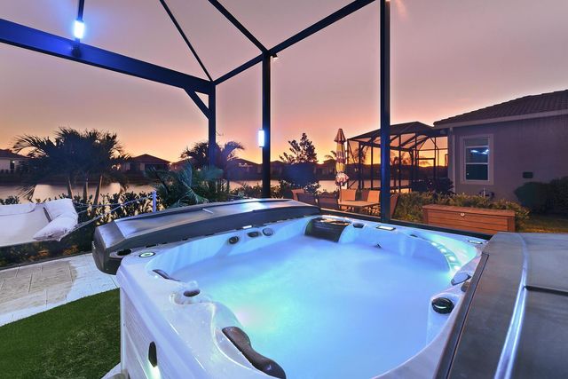 11160 SW Lunata Way, Port St Lucie, FL 34987